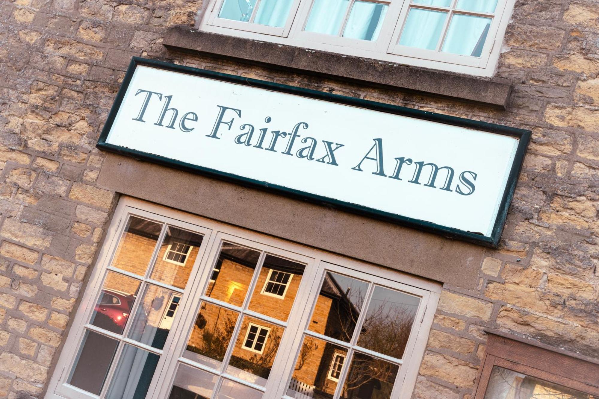 فندق The Fairfax Arms Gilling East المظهر الخارجي الصورة